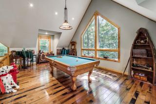 Creekside Mountain Cabin in Rural Dark-Sky Country - 8