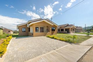 Oak's Elegant Gated Family Escape 3bed3 bath - 1