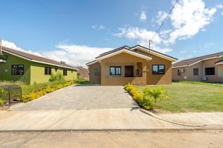 Oak's Elegant Gated Family Escape 3bed3 bath - 6