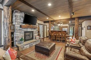 Rising Sun Ranch - Hot Tub - Game Room - Sleeps 20 - 35mi Yellowstone - 2