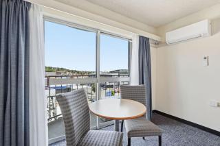 Private King Suite, Hobart CBD - 9