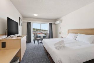 Private King Suite, Hobart CBD - 8