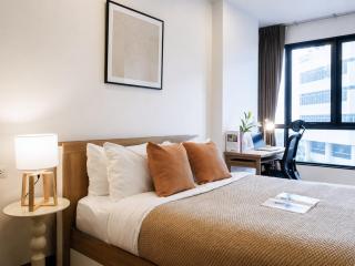 Walk to BTS l Large 49sqm l Near Iconsiam - 9