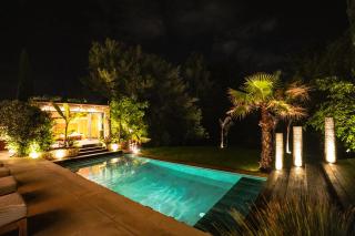 Villa Bali Prestige Piscine débordement Proche Montpellier et Plages - 4