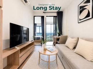 Near BTS l High-Rise Unit l Sauna - 0