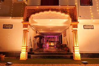 Bundeli Farm Resort & Banquet Orchha - 8