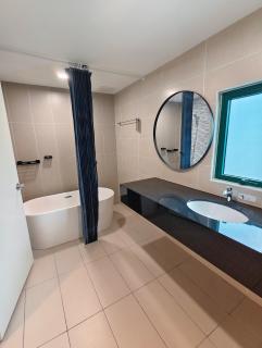 Classic Morden Retro Hotel 4 Star-4 min to JonerSt - 8