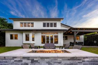Waterfront Villa with Pool and Dock - 0