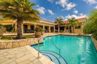 5BR Family Bed Pool Villa Serene Grace By Bocobay - 0