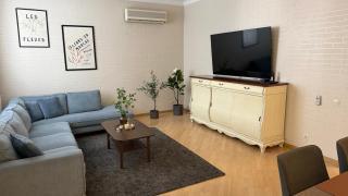 Luxury 120 m2, 2BR Apartment in City Center with Private Parking - 9