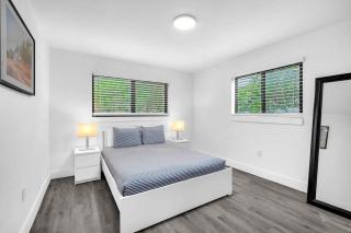 West Brickell #2 Renovated 2BR Near Brickell - 8
