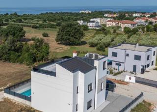 Apartments by Petar - Sun & Pool Residence - 2
