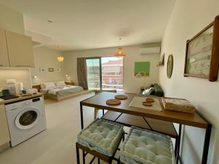 Sunny Studio with Palamidi Castle View, Nafplio - 4