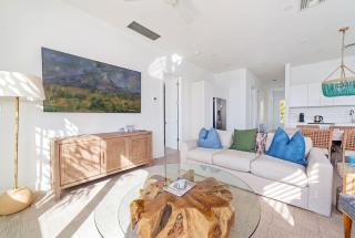 41 Sunset Point Vacations Luxury Oceanfront 3 Bedroom Condo with Pool and Hot Tub - 5