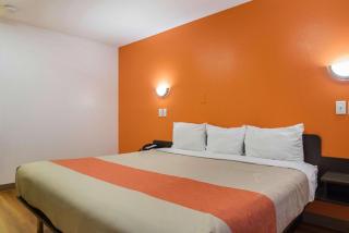 Atlantic Inn Marshalltown, Iowa - 3