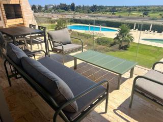 Gorgeous apartment with pools and golf court view - 8