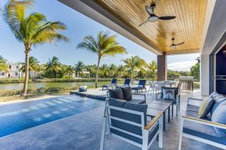 Villa Laguna at Beyond the Blue - 8