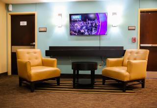 MainStay Suites Chicago Hillside - 2