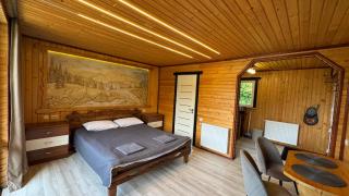 Demyaniv House - 4