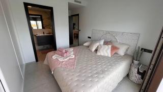 New luxury apartment with swimming pool near the beach - 7
