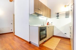 Modern Apt in the center 500m from the Estense Castle - 6