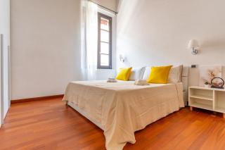 Modern Apt in the center 500m from the Estense Castle - 9