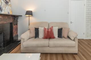 Bright Cosy Studio Prime Location Central Caversham - Pass the Keys - 5