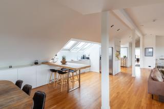 Blue Luxury Apartments - 6