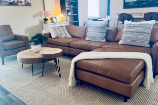 Luxurious 4BR Retreat | 10 Minutes from Fort Hood - 0