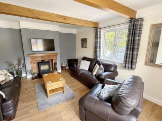 Barn Cottage - 1