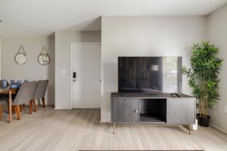 Tidy 1BR with 2 Beds | Walk to NRG | By Med Center - 3