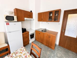 Informat 1 - Pool and SeaView - Top Location - 4