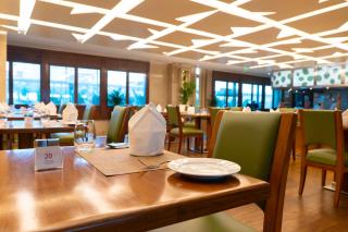 Crowne Plaza New Delhi Okhla by IHG - 7