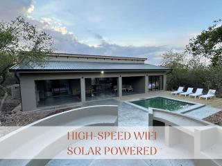 Moyo Bush Villa - Brand new - Pool - Bath - Boma - Braai - 0