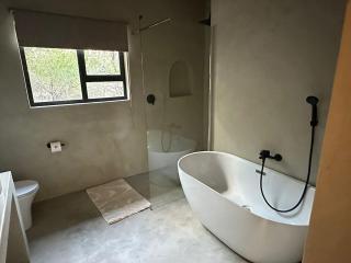 Moyo Bush Villa - Brand new - Pool - Bath - Boma - Braai - 2