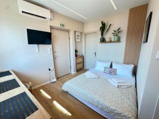 GM Harbor Apartment - 1