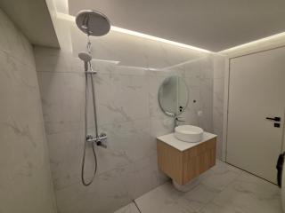 Luxury Seaside Escape 2 - Free Private Parking - 5