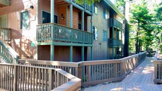 Cozy Condo for 4 w Hot Tub & Pool Walk to Village - 7