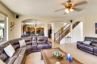 Maricopa Family Oasis: Game Room & Patio! - 3
