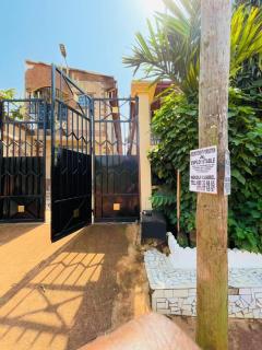 Appartement moderne meublé Wi-Fi, Parking, Nkozoa - 0