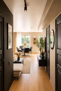 Bright apartment with parking and a balcony - 7