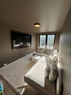 Bright and airy new house - 7