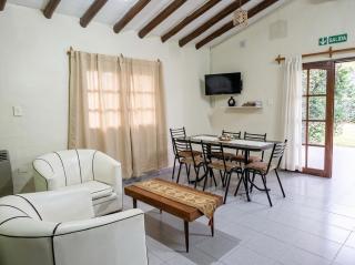Cabañas Familiares con piscina, parque y juegos - 3