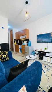 Cozy Modern Studio Tsavo Thika Road Nairobi Royal Suburbs by Tsavo - 3