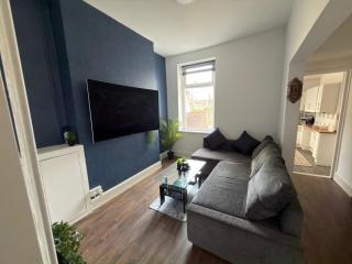 Cardiff Central Spacious 1BR Ground Floor Flat With Garden - 5