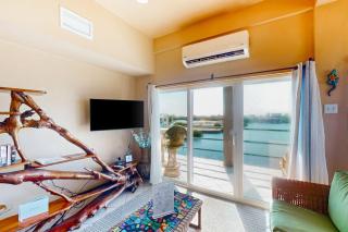 Suite F203 @ Mara Laguna - 5