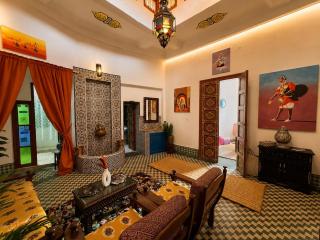 Golden house - 1