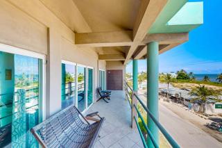 Suite E302 @ Mara Laguna - 7