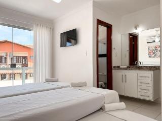 Casas no Residencial Mont Sião com 1, 2 ou 3 suítes (todas com ar condicionado) condomíno a poucos metros da praia de Taperapuã (Axé Moi), com 2 piscinas adulto, 2 infantil, sauna e 2 portarias, casas com internet privativa 300MBPS - 9