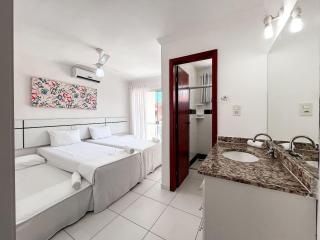 Casas no Residencial Mont Sião com 1, 2 ou 3 suítes (todas com ar condicionado) condomíno a poucos metros da praia de Taperapuã (Axé Moi), com 2 piscinas adulto, 2 infantil, sauna e 2 portarias, casas com internet privativa 300MBPS - 4